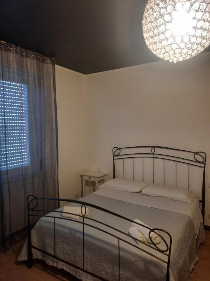 Casa Leonardo Airport Hotel Azzano San Paolo Buitenkant foto